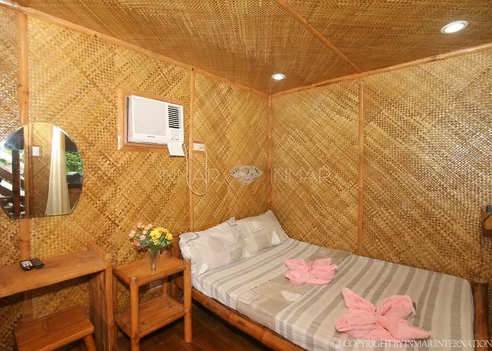 Pito's Sutokil & Bamboo Rock Resort *