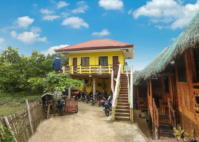 Pito's Sutokil & Bamboo Rock Resort